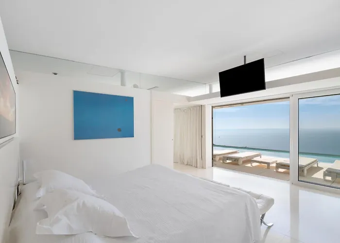 Casa Nirvana - Penthouse Villa